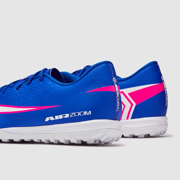 Vapor 16 Academy Turf