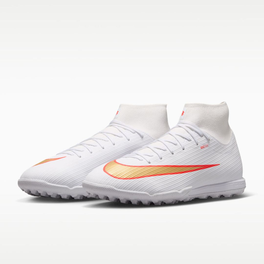 Superfly 11 Academy Turf