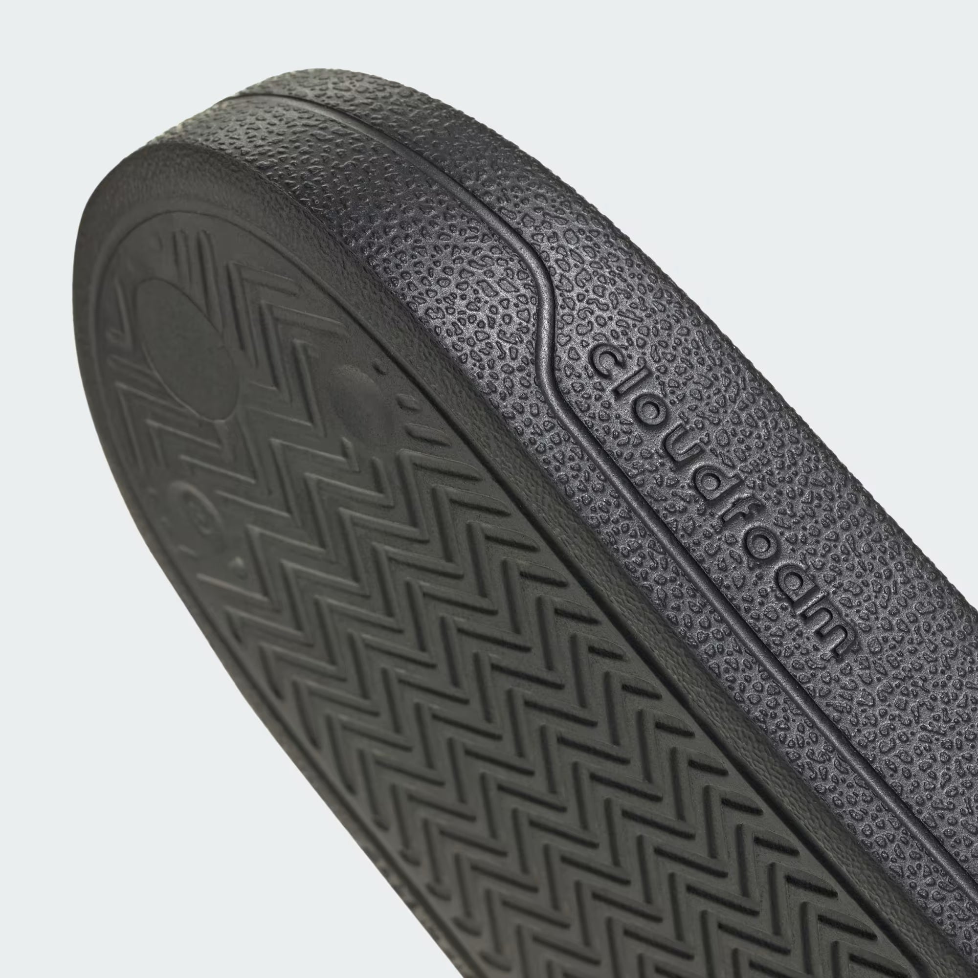 Adilette Shower Liverpool Slides