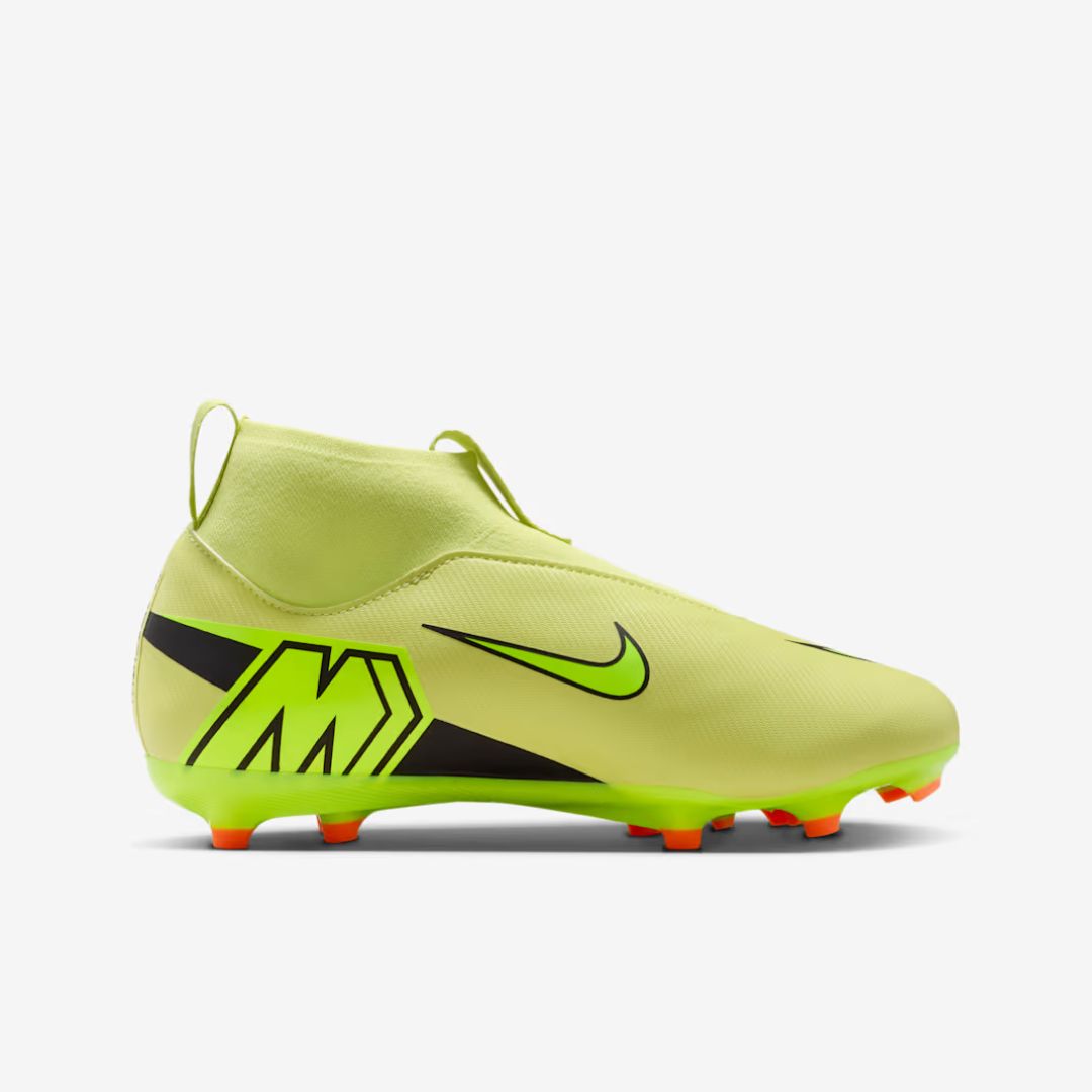 Superfly 10 Academy FG/MG JR