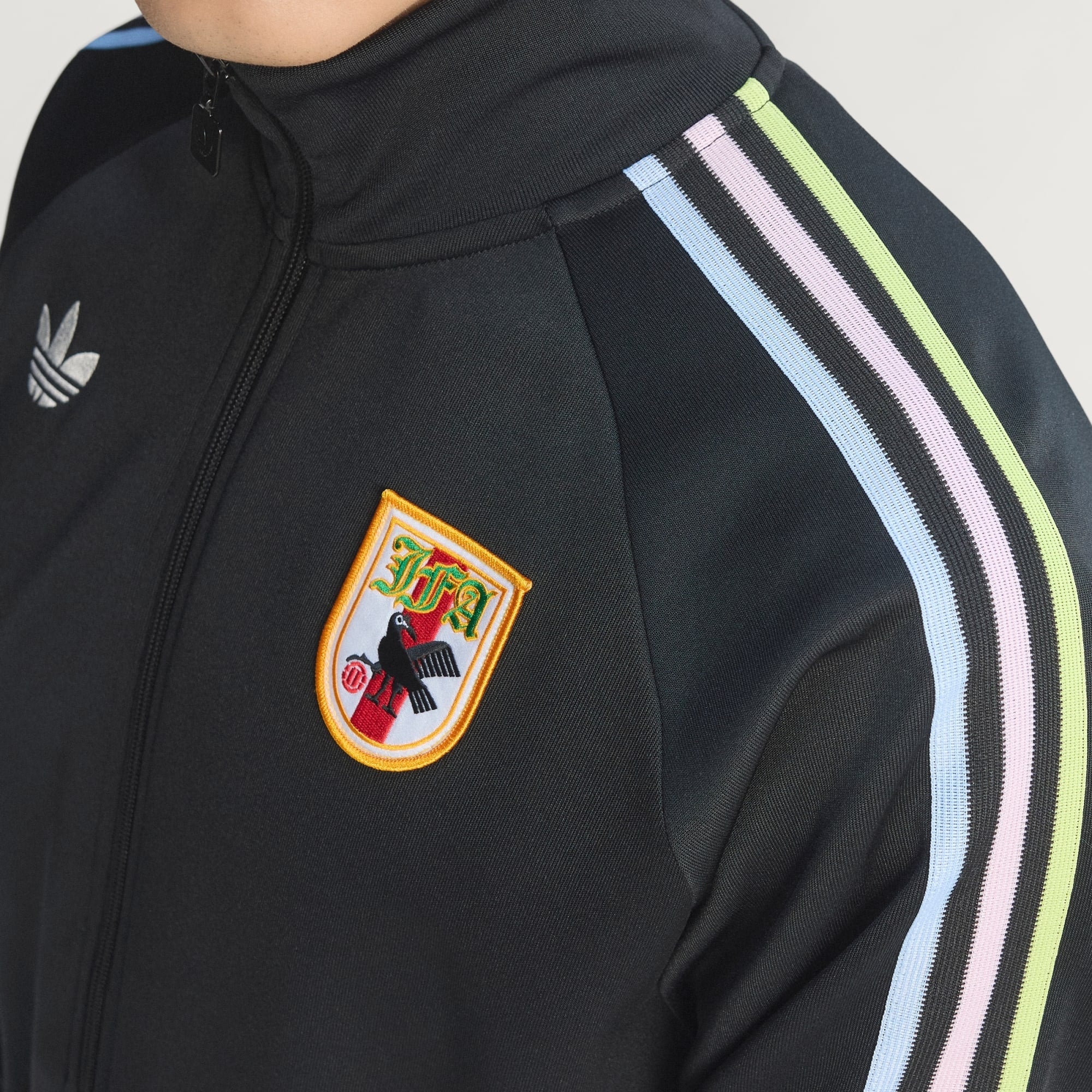 Track Top Japan Originals