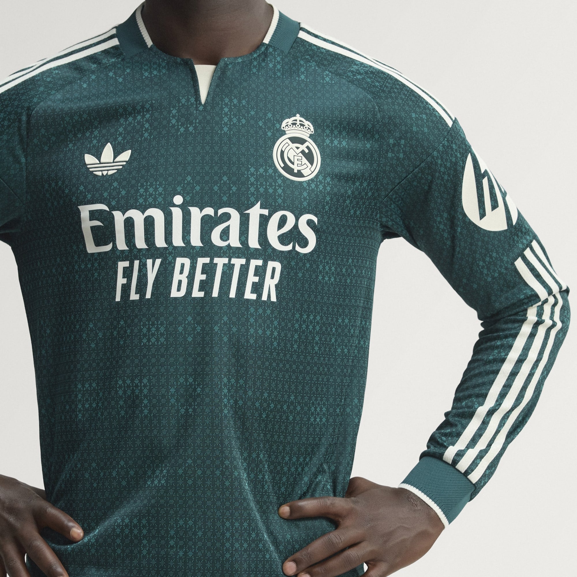 Real Madrid Away Authentic Longsleeve 26/27