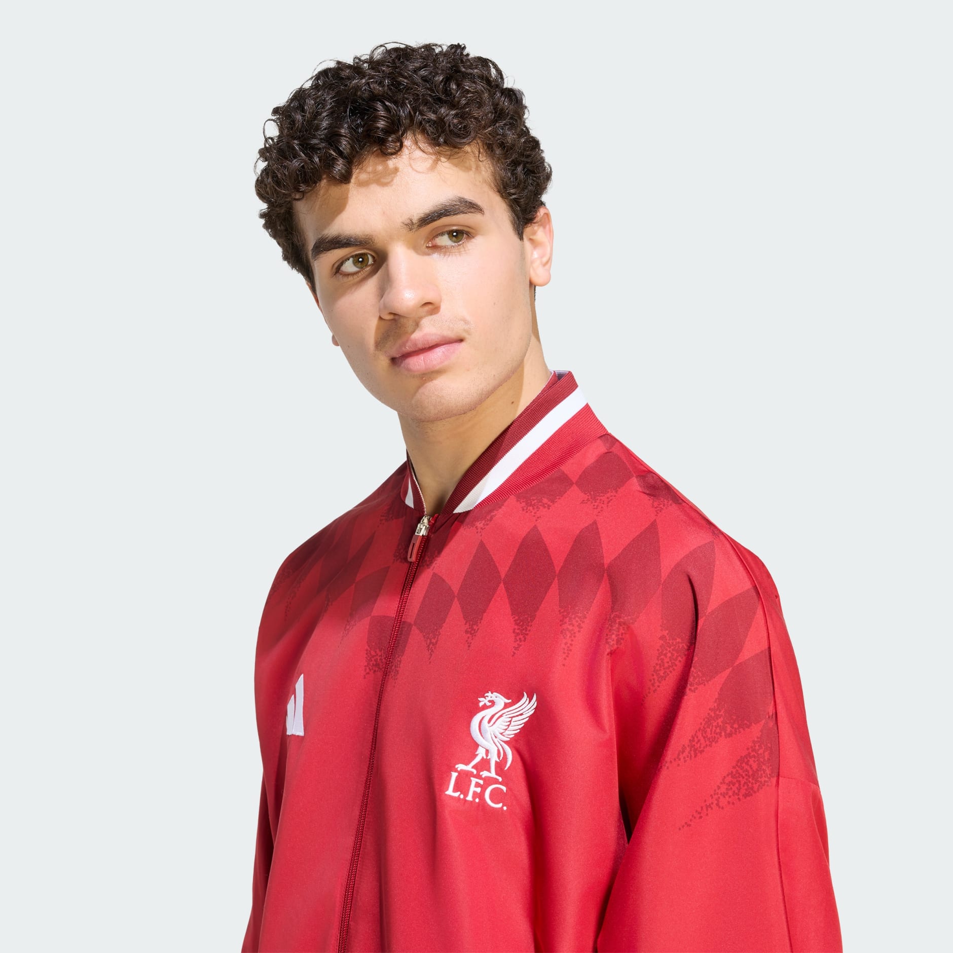 Track Top Liverpool FC Stadium