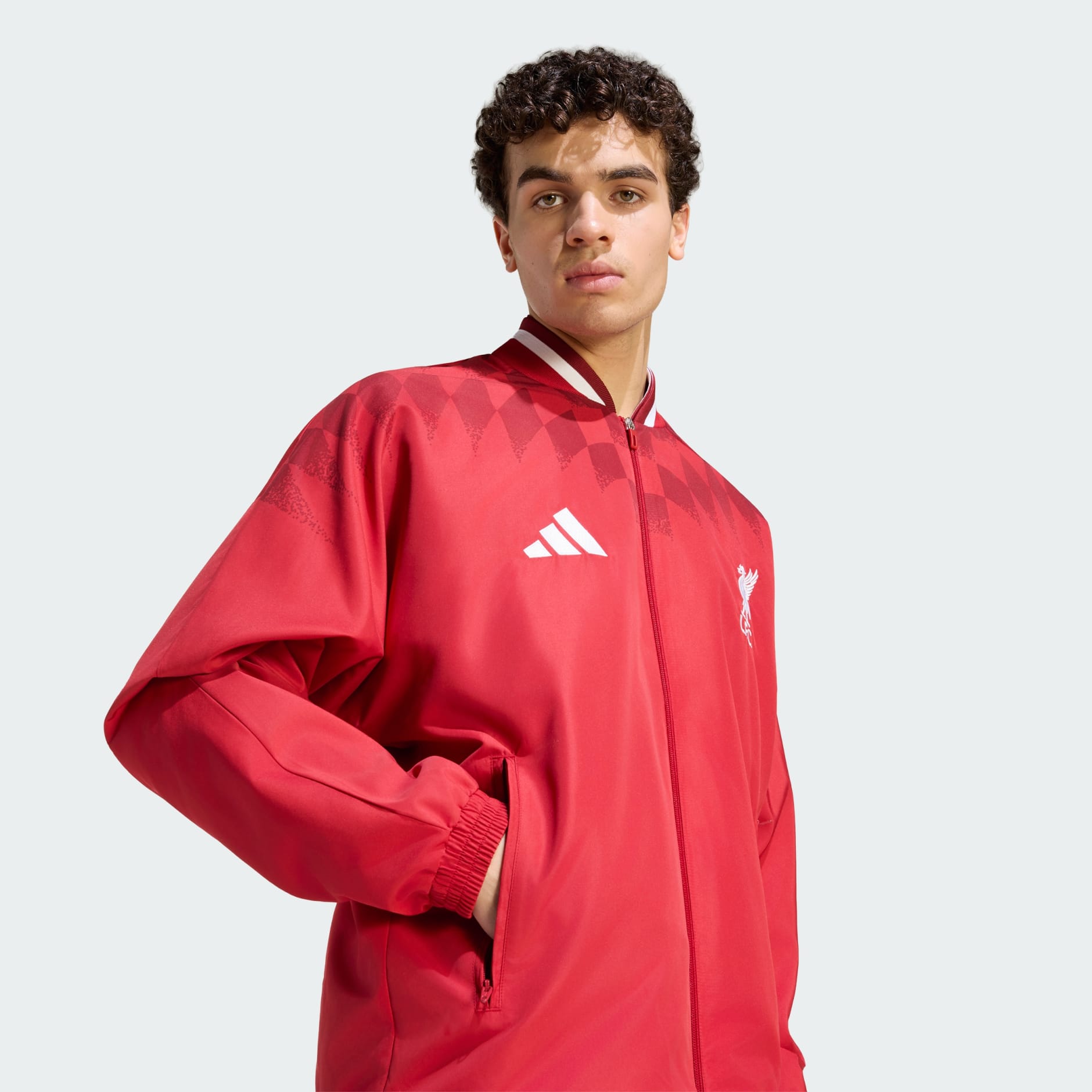 Track Top Liverpool FC Stadium