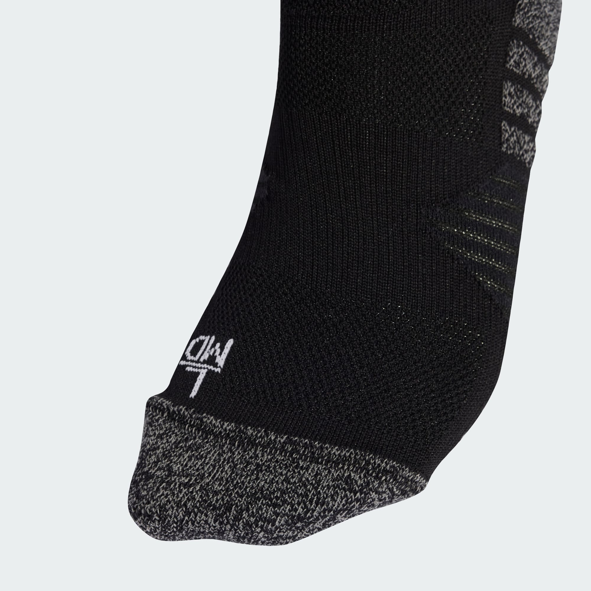 Adi Socks 26