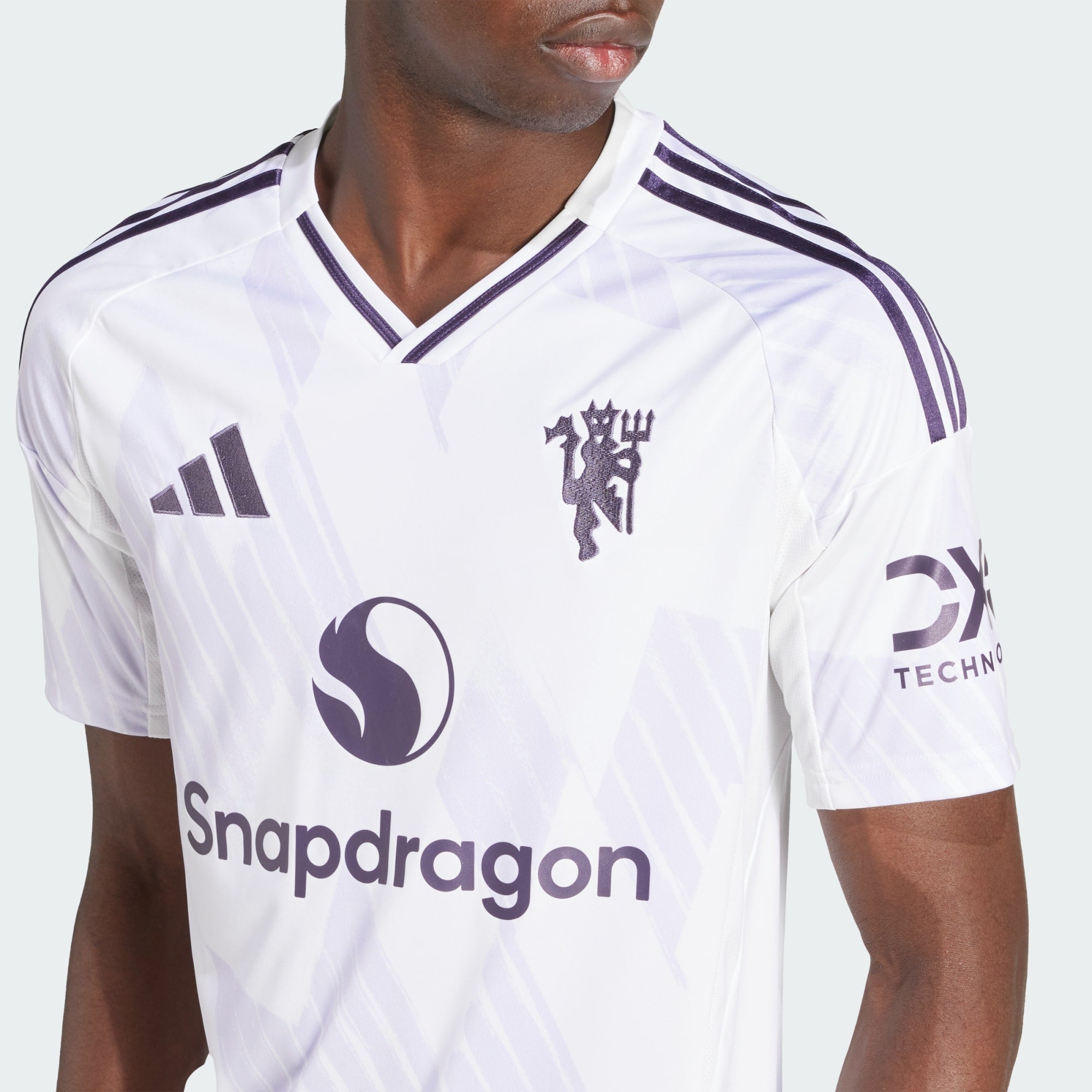 Manchester United Away Replica 25/26