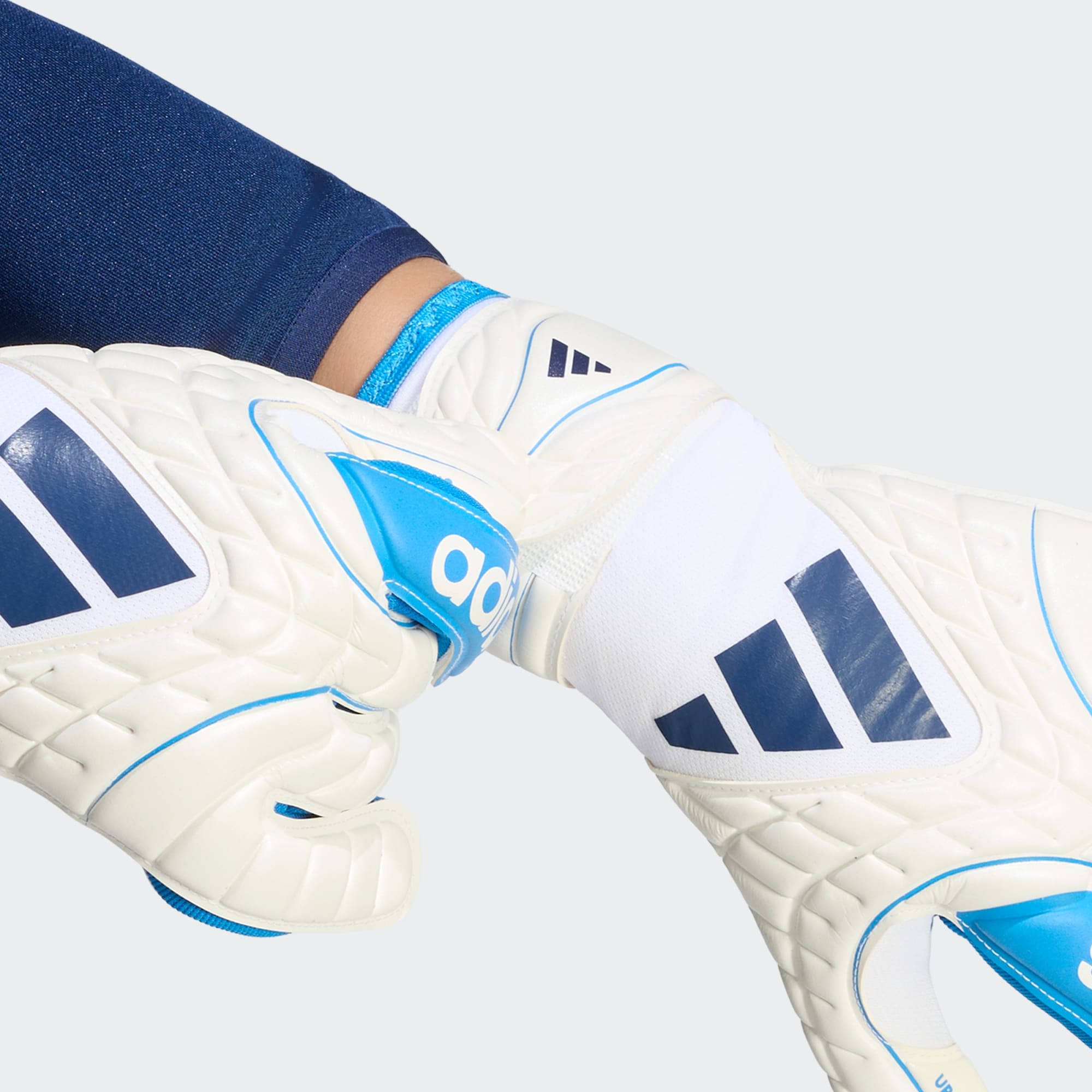 COPA League Goalkeeper Gloves