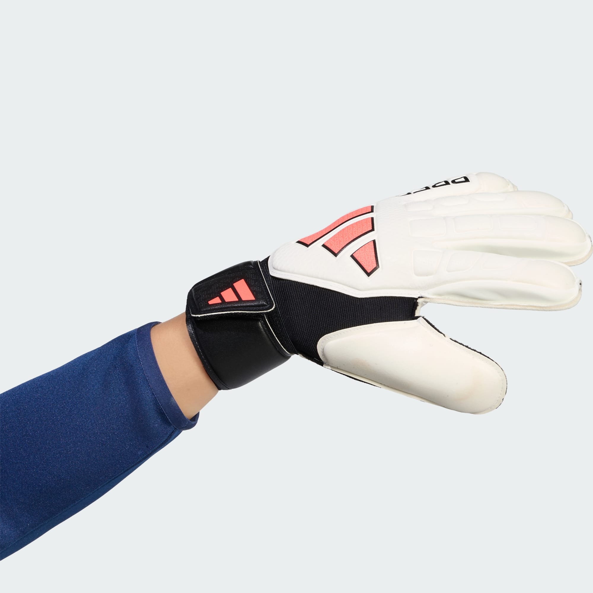 Predator Match Fingersave Goalkeeper Gloves